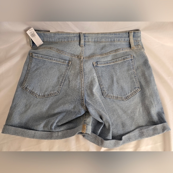 Old Navy High-Waisted Wow Jean Shorts 5" Inseam NWT Size 10 - Picture 4 of 4